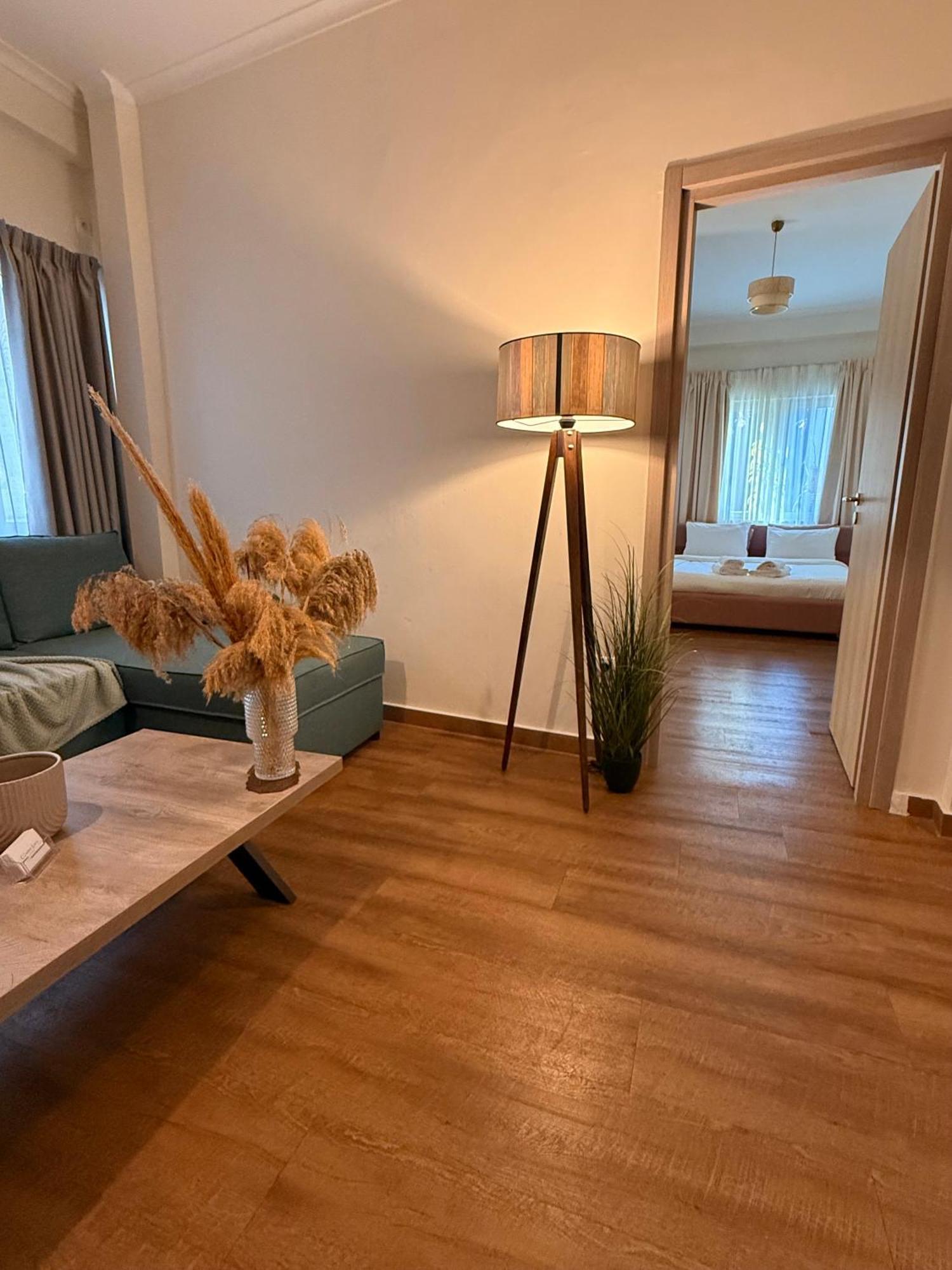 Deluxe Apartment